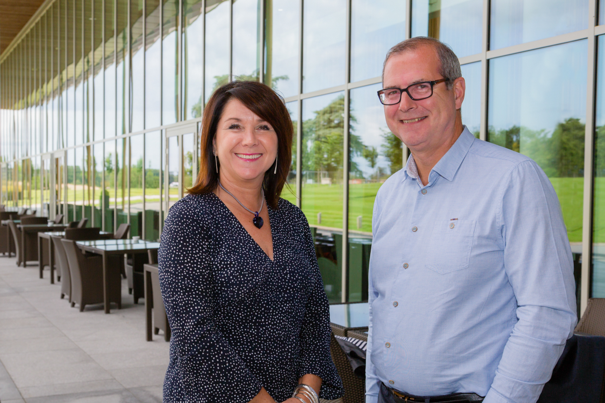 Lindsey Williams & Mike Stevenson landscape photo taken outside